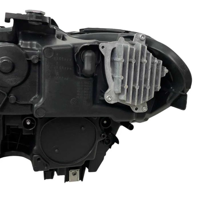 Комплект Конверсия BMW G30 Пре-фейс към Фейс (2017-2020 -> 2021+) – M Sport Брони, LED Фарове и LED Стопове