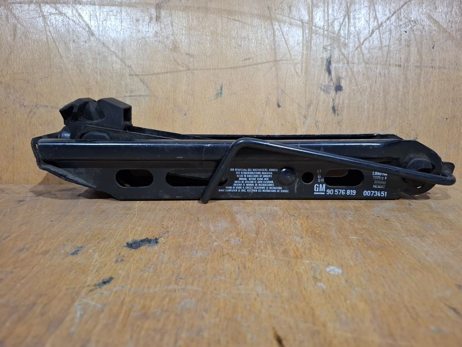 Домкраты на Опель