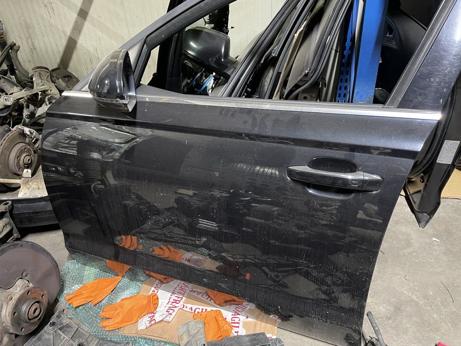 Portiera / Usa Stanga Fata Audi A6 C7 ALLROAD - Negru LZ9Y