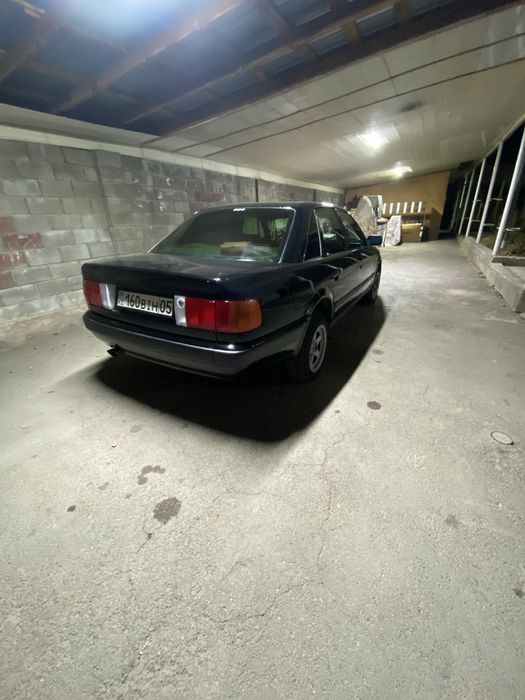 Ауди 100 с4 1992г
