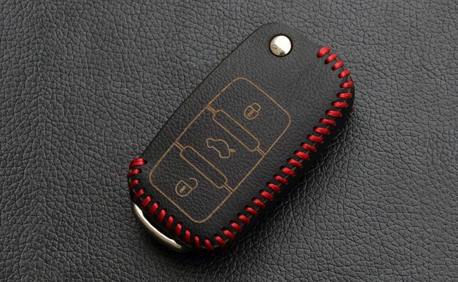 Husa piele naturala cu cusatura cheie tip briceag - Volkswagen