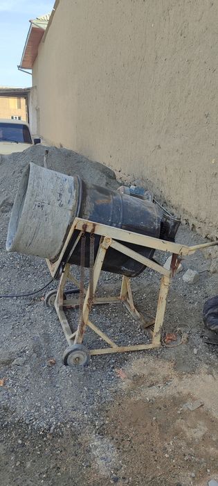 Шлака блок куйиш учун