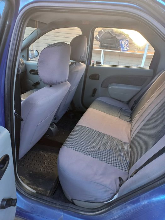 Dacia Logan 2006 1,4 MPI