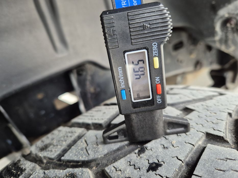 Зимни гуми Hankook 275 55 20 за джип