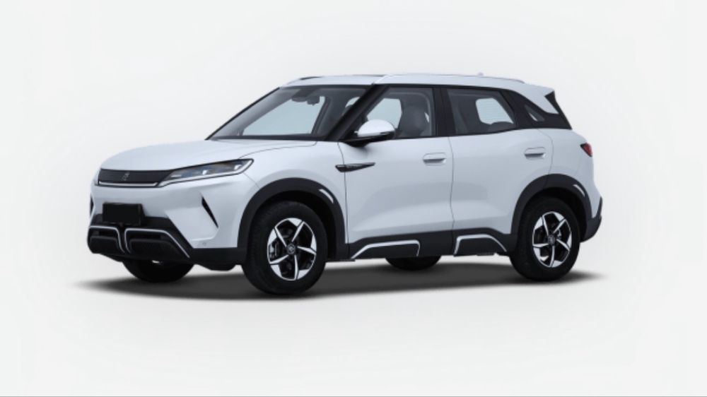 Сотилади срочно Byd uan up