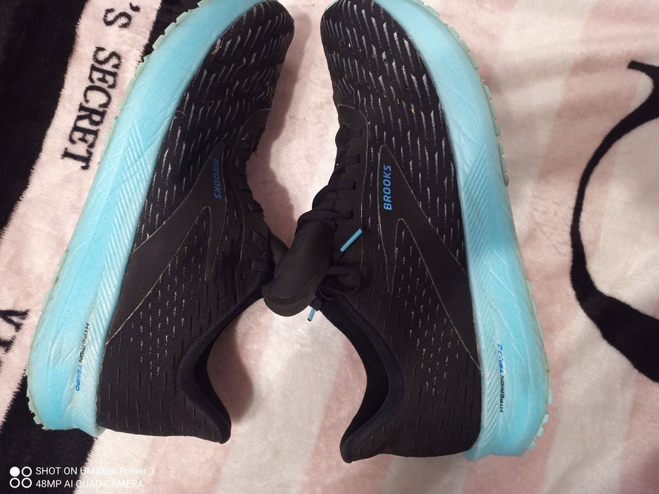 Brooks Hyperion Tempo-маратонки за бягане 45 номер