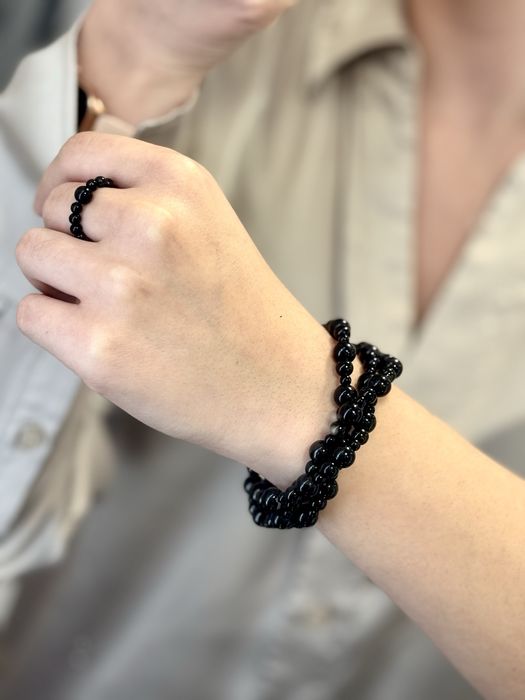 Гривна “Черна перла”