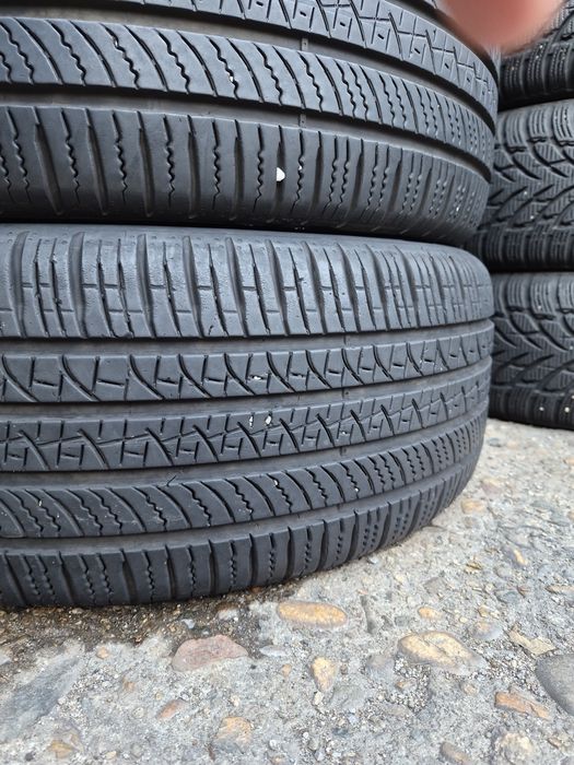 4бр. 235 50 20 Pirelli всесезонни.
