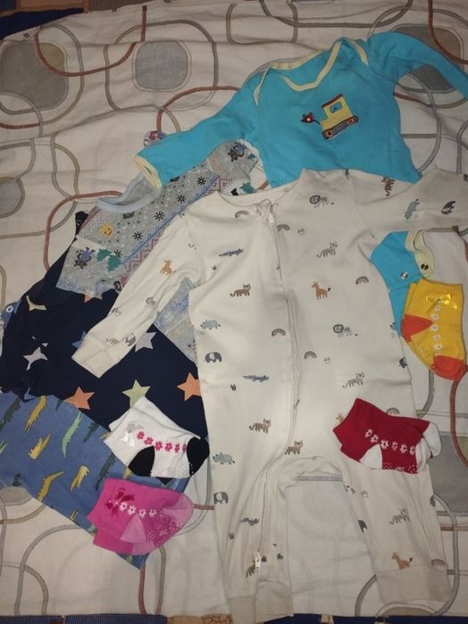 Одежда для девочки до 1 года