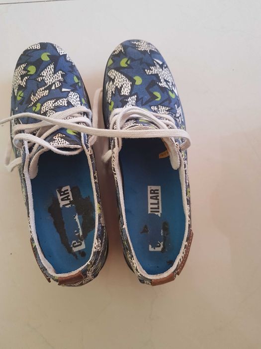 Дамски спортни обувки и чехли размер 38