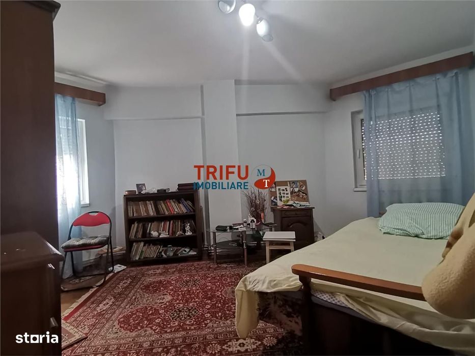 Apartament cu 3 camere de vânzare în zona Centru, Alba Iulia — fotografia 3