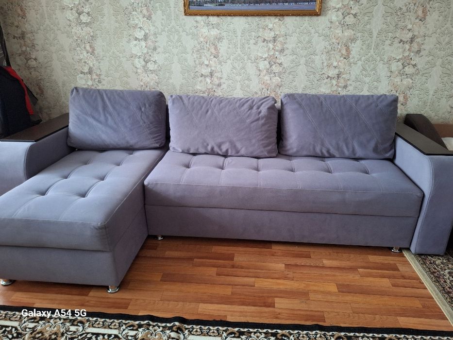 Диван в гостиную