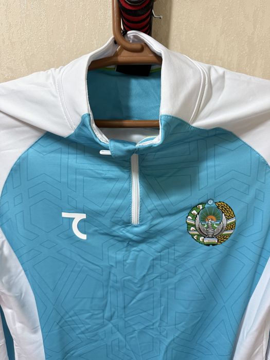 Спортивный костюм мужской