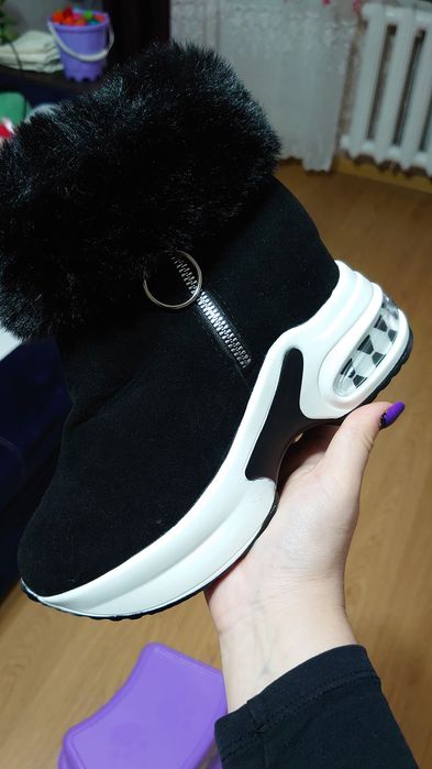 Ботинки зимние 38 размер