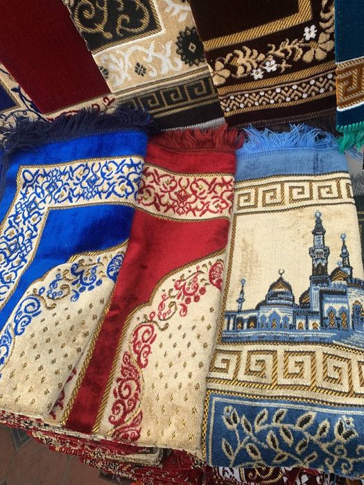 Жойнамоз билан Умра Муборак пакет