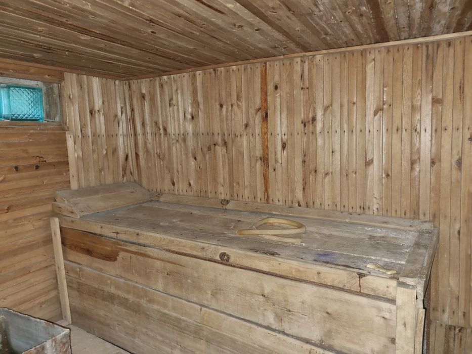 Продаётся  Дача Уазис, 2 этажный Дом баня, басейн, летний зимний гараж