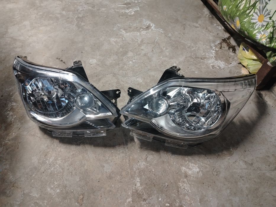 Chevralet Cobalt фары переднии
