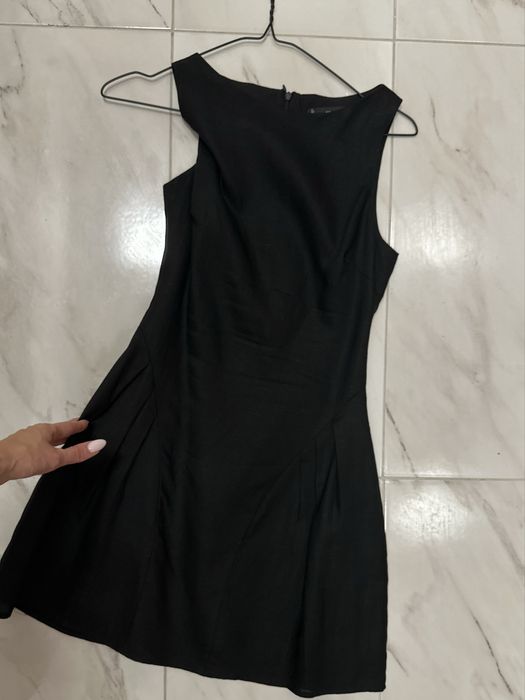 Къса рокля от смесен лен Манго