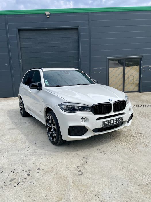 BMW X5 F15 25 Xdrive B47 231 CP Head-Up Camera 360*