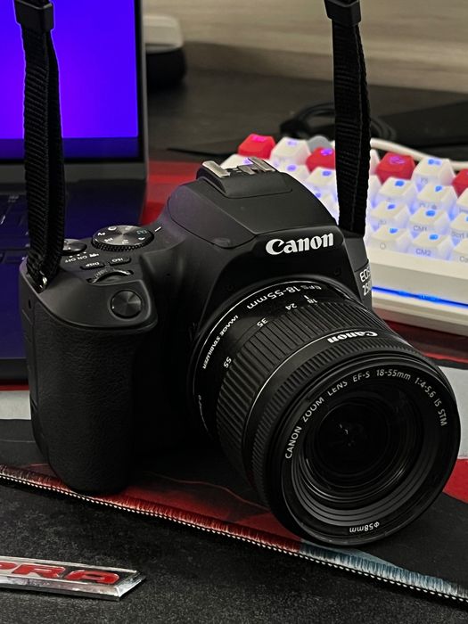 Canon EOS 250D + Бонуси