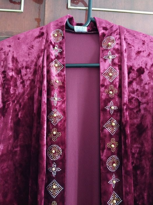 Продам новые шапаны