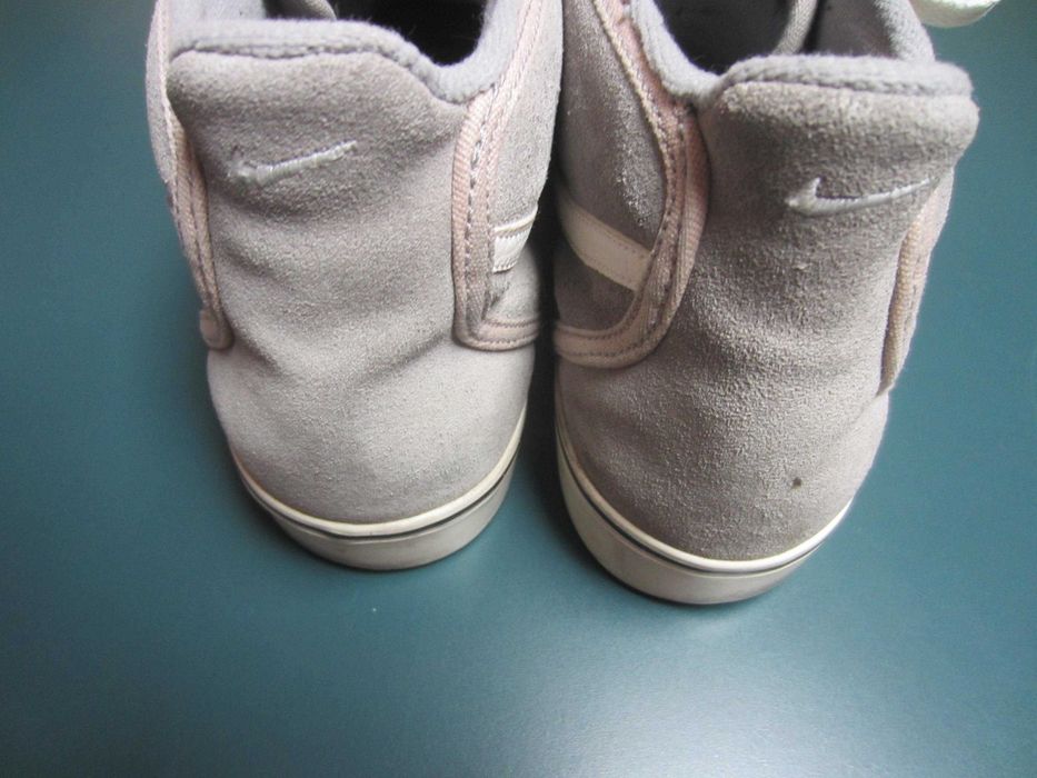 Ghete Nike, piele, masura 43 (US-9,5, UK-8,5,CM-27),stare f.buna