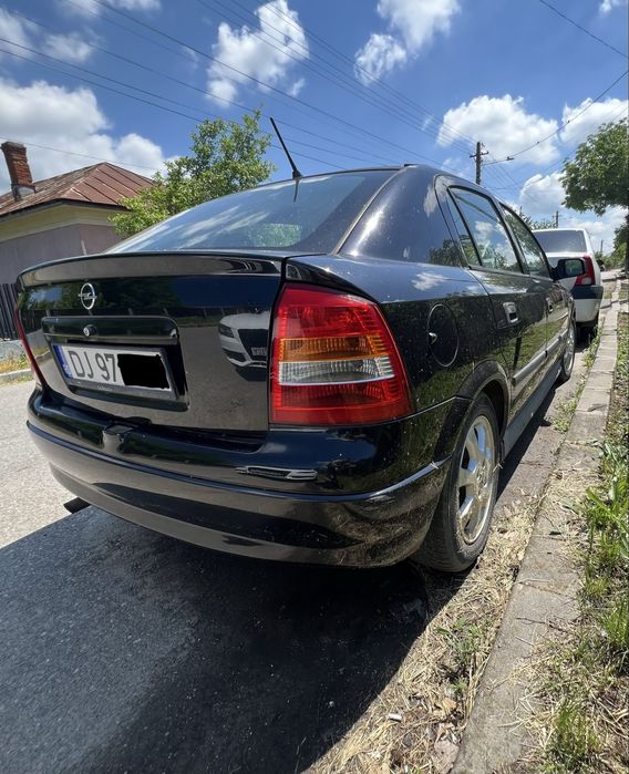 Vând Opel Asta G