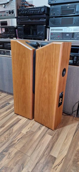 Bowers&Wilkins CDM 7 NT ( NAUTILUS )