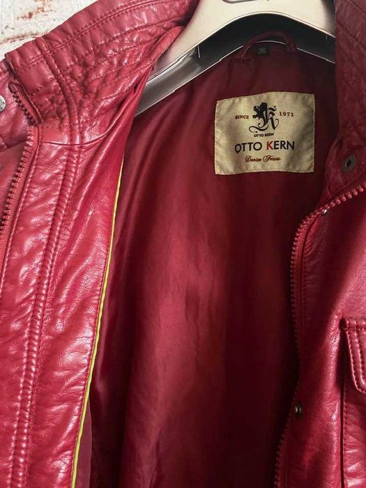 продам женскую куртку