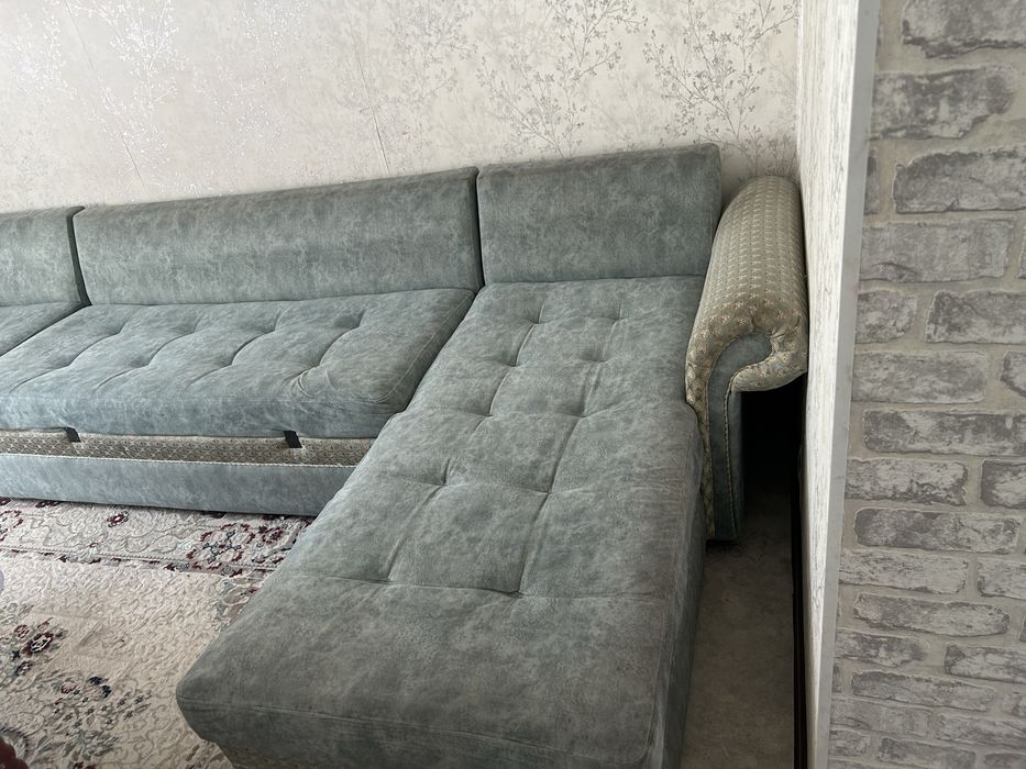 Диван для гостинного