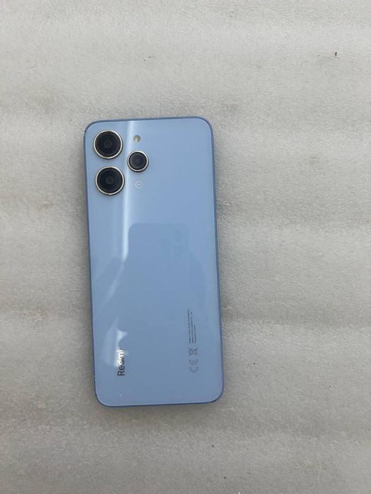 Redmi 12 8/256Gb idial iPhone ga obmen bor sieochni sotiladi