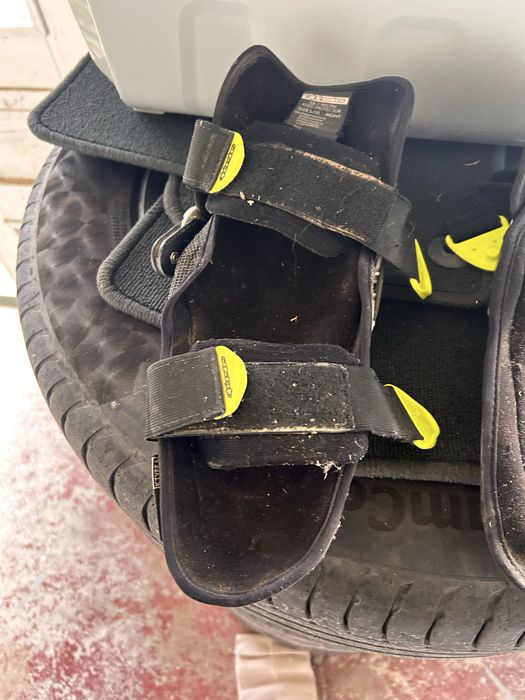 Genunchiere alpinestars pentru copii