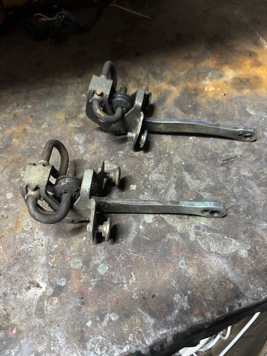 Продам на бмв е34