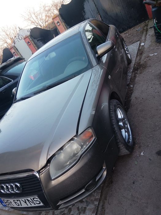 Vând audi A4 b7 20diesel