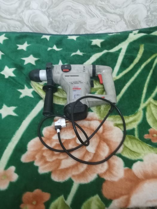 Перфоратор Кроун ,