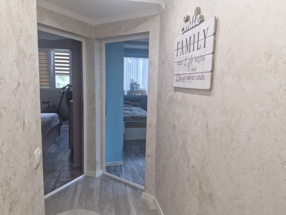 Продава се Тристаен апартамент в Добрич, Свети Георги - 76 кв.м за 1577 €/кв.м - Снимка #12