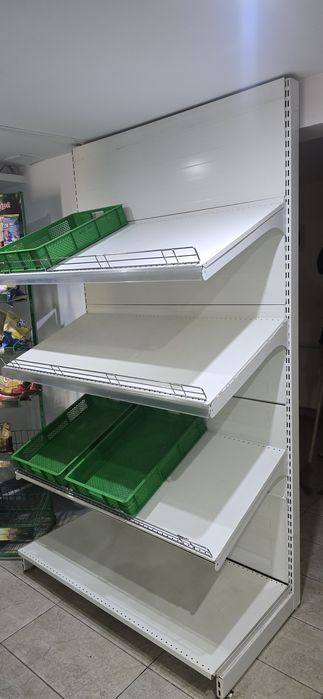 Vând raft metalic expunere fructe/legume