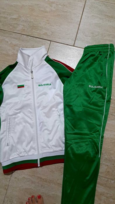 Екипи на България 146 и 152