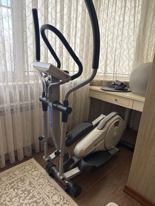 Эллиптический тренажер