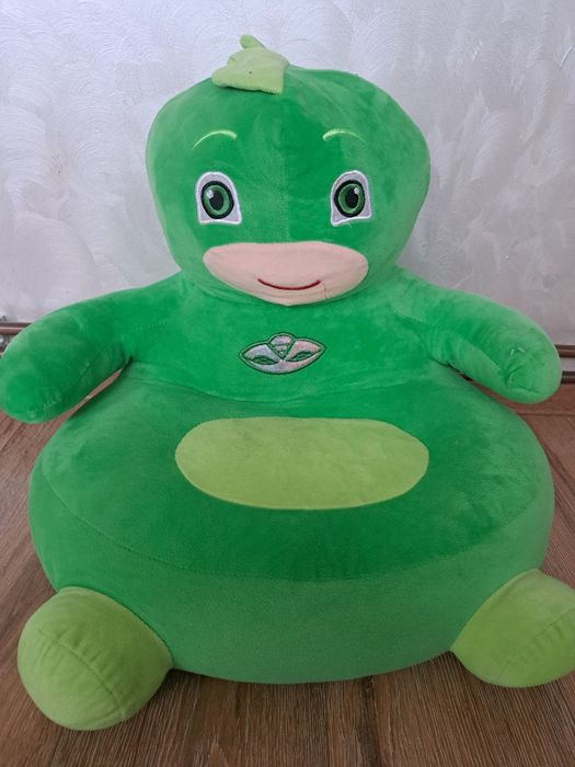 Fotoliu Eroi în pijama, Șopi