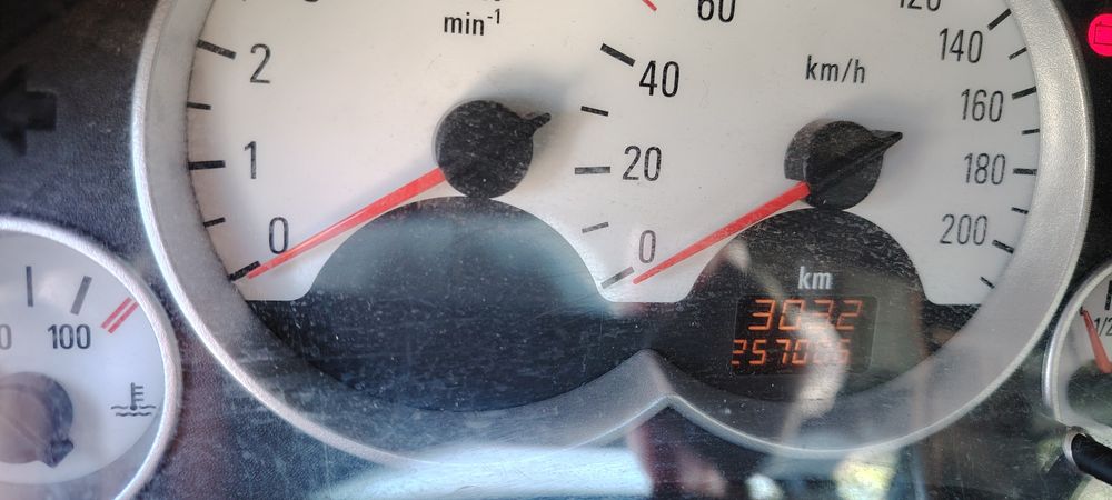 OPEL CORSA.       ,