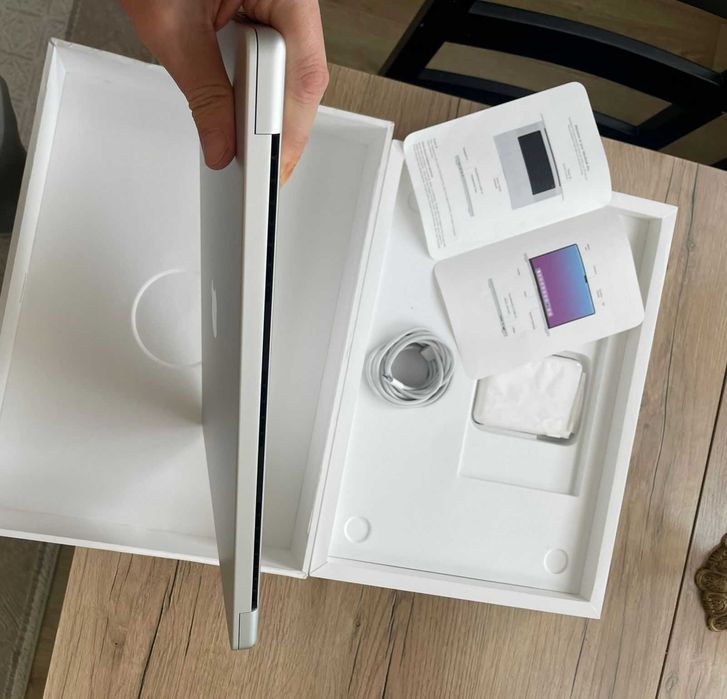 16-inch MacBool Pro M4 Max Chip 36GB memory 1Tb storage