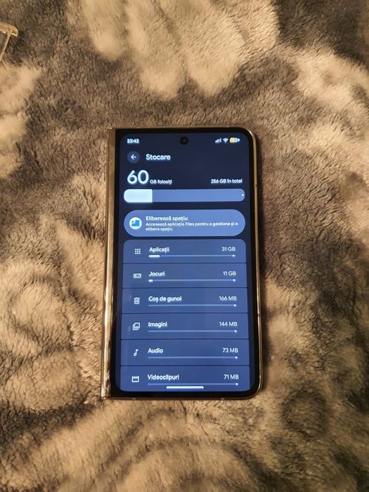 Vând/schimb Pixel fold