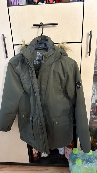 Vand geaca iarna mckinley