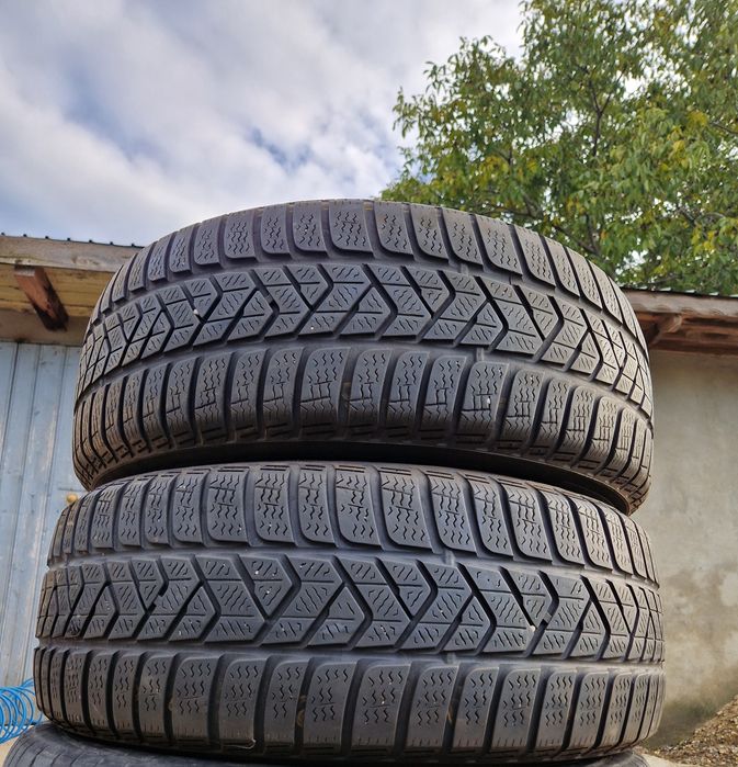 215 60 16 iarna M+S  Pirelli