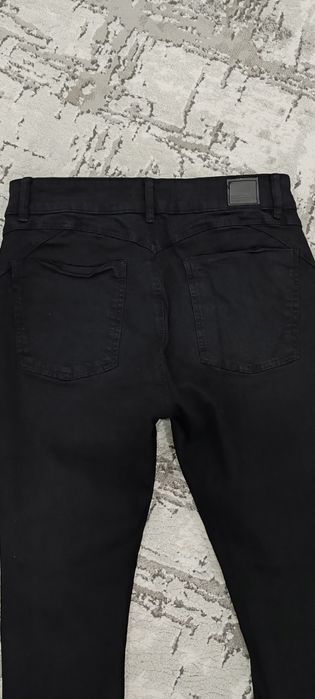 Blugi skiny Breshka 42