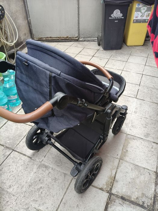 Vând cărucior 3 în 1 (Căruț, Landou, Scaun copil în 3 puncte)