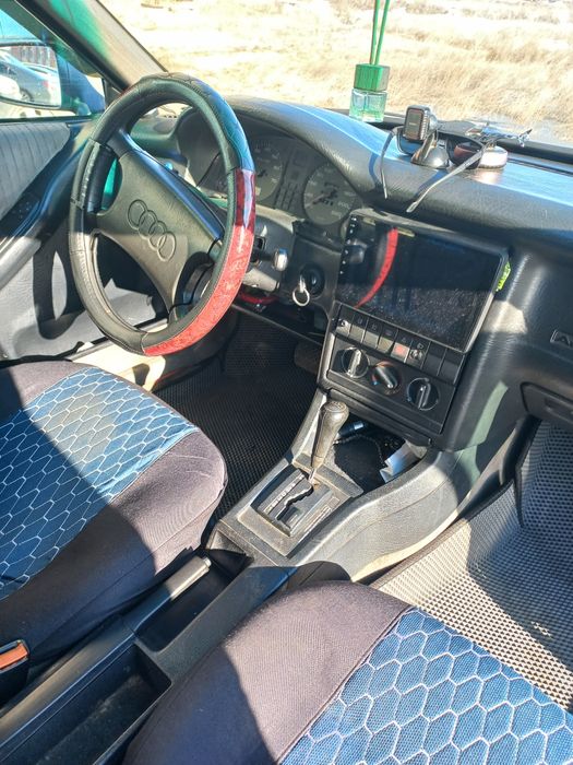 Продам автомобиль Ауди б4