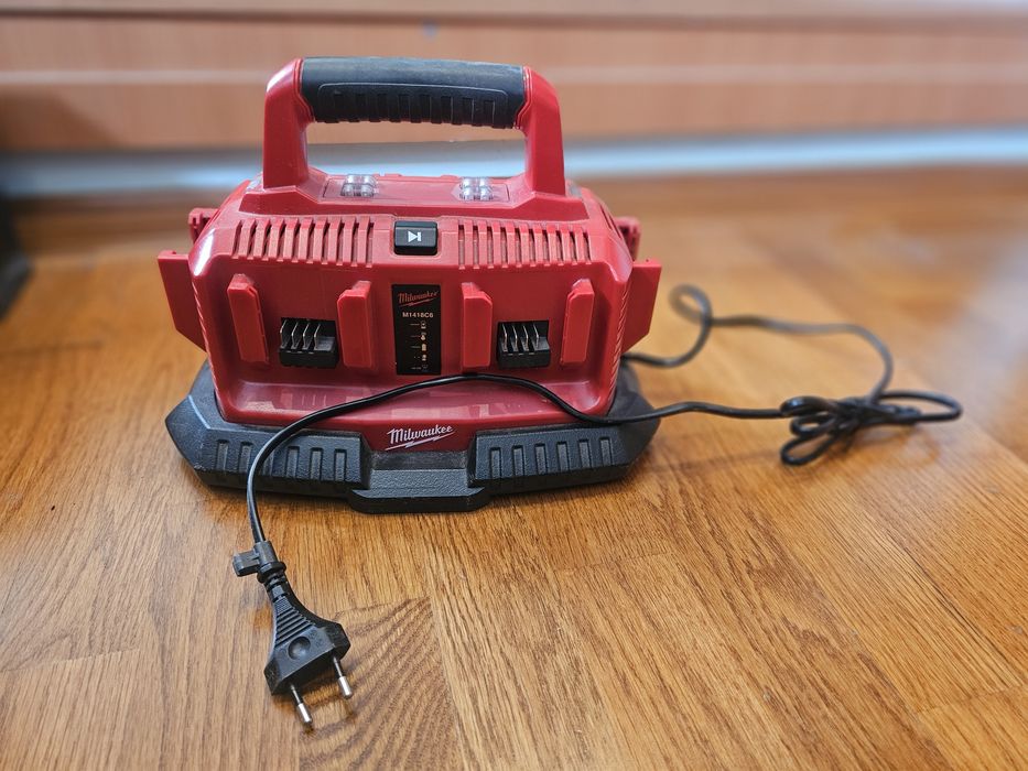 Incarcator Milwaukee M14M18 C6, 6 port
