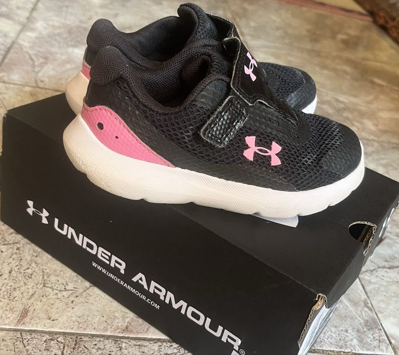 Маратонки Under Armour  Номер 26   Запазени -цена 15€